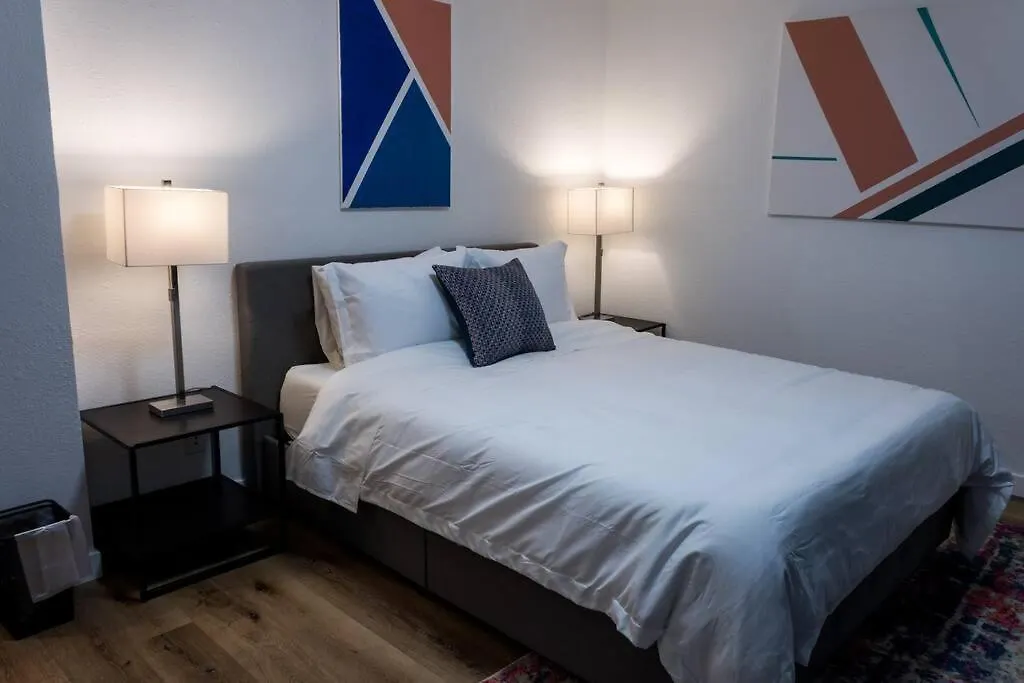 Stylish 2 Bed 1 And Half Bath Apartment Near Sofi Stadium, Lax, Forum Inglewood 0*,